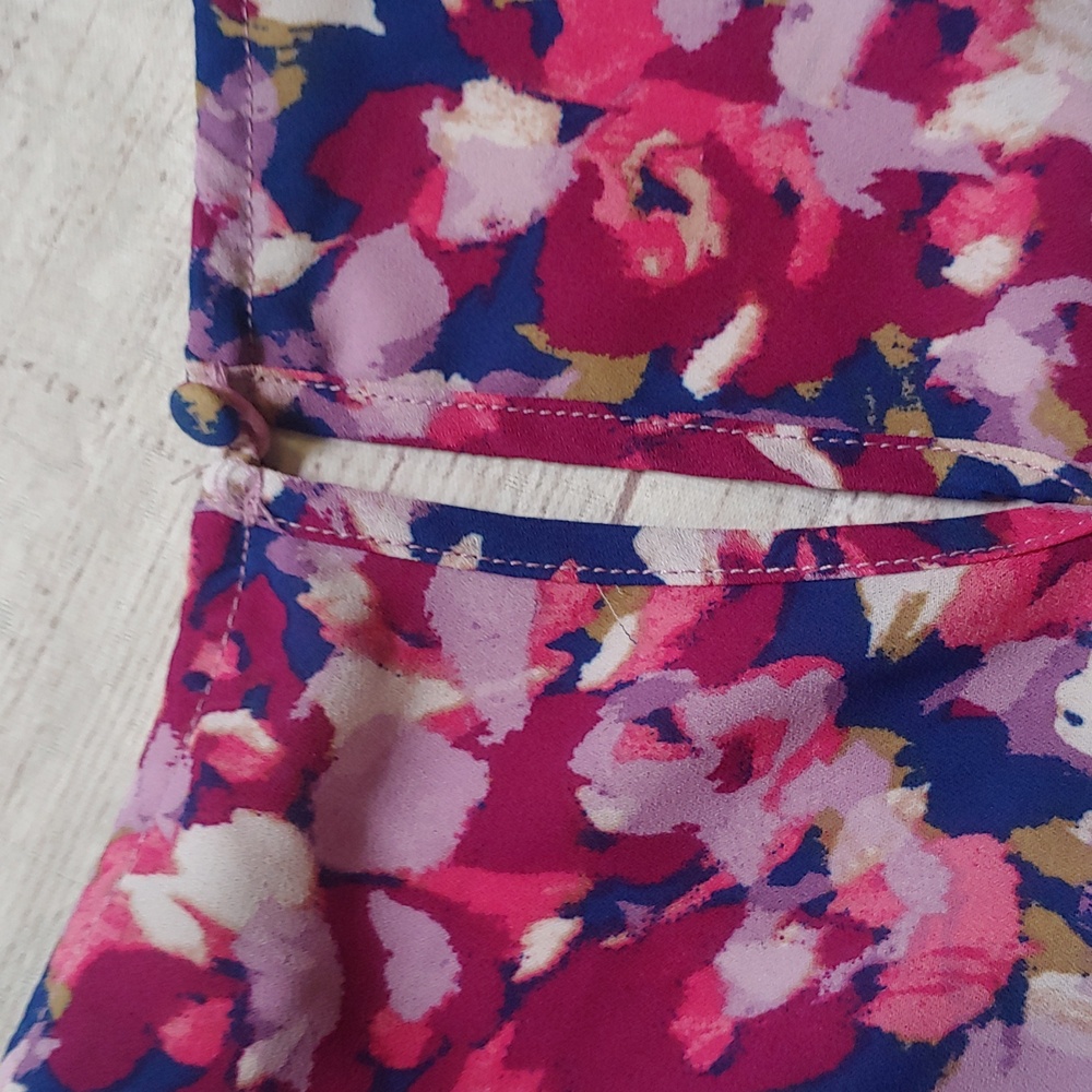 Nanette Lepore Ruffle Floral Pink Women's Top - Picture 9 of 11